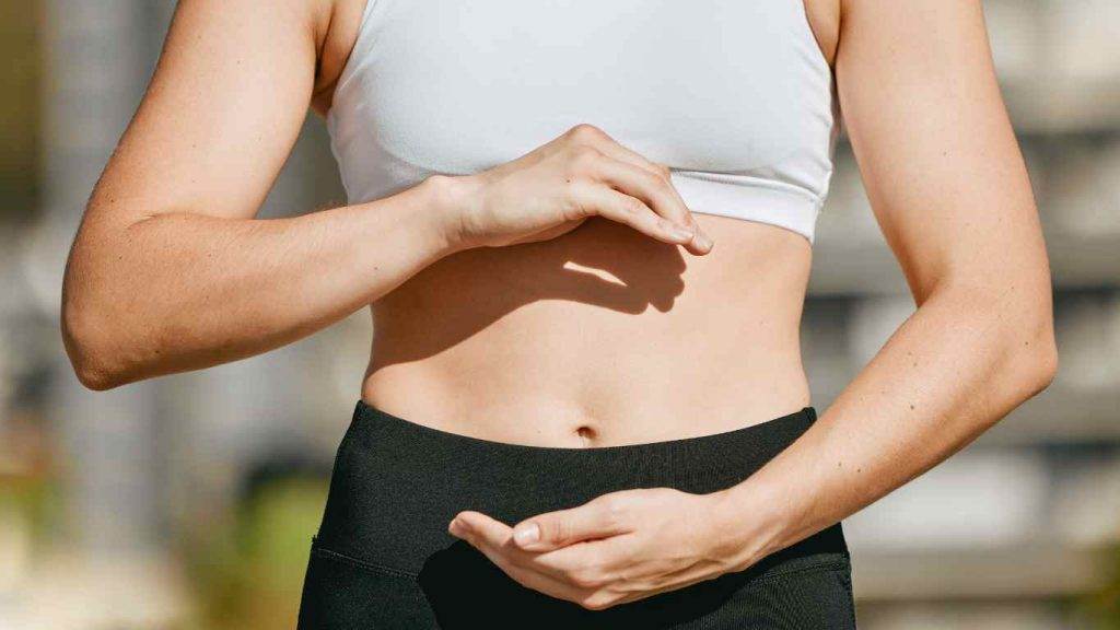 Who is a good candidate for a tummy tuck?